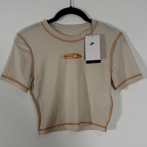 NWT Nike Chill 90s Threads logo crop t-shirt - Picture 5 of 11